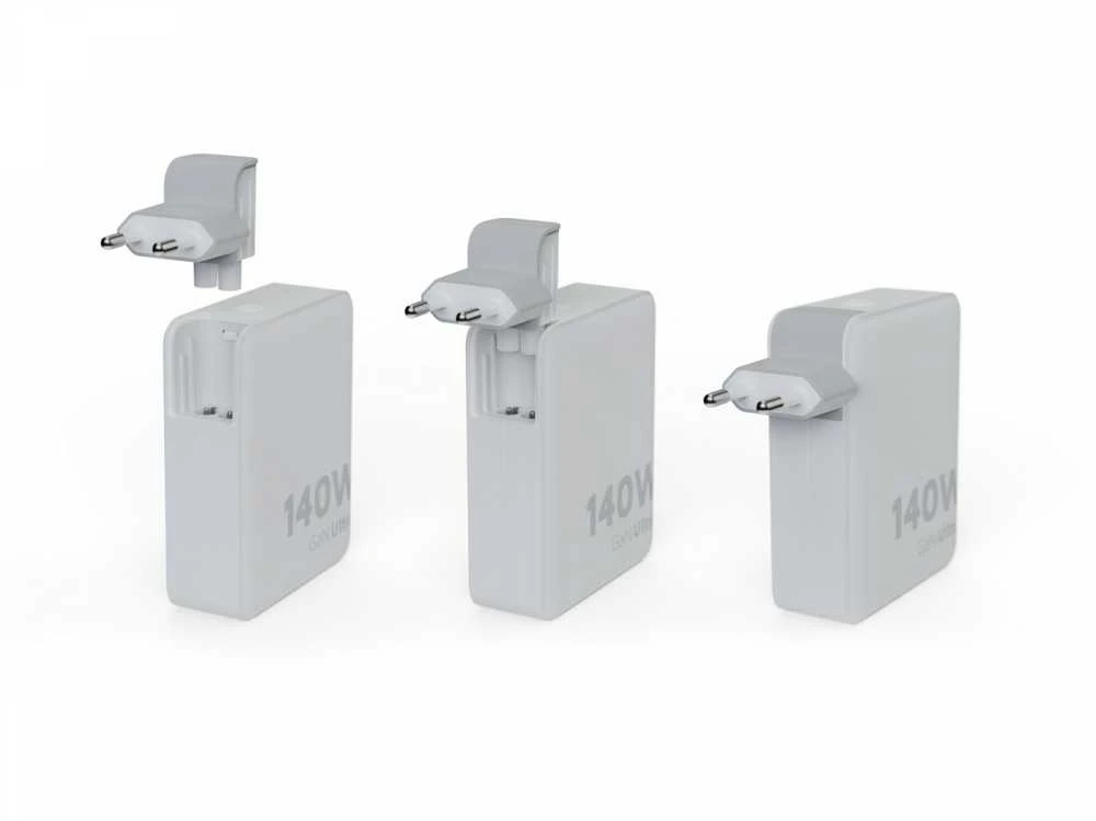 Xtorm XVC2140 universalus mobilusis įkroviklis, baltas, kintamosios srovės, vidinis