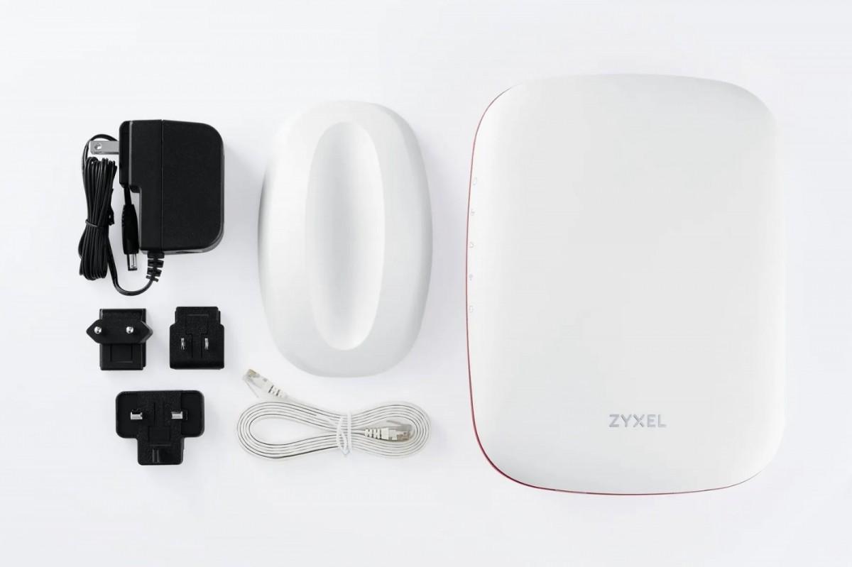 Maršrutizatorius ZYXEL SCR CLOUD ROUTER - 4*GBE LAN, 1*GBE WAN, TRI-BAND WIFI 6E