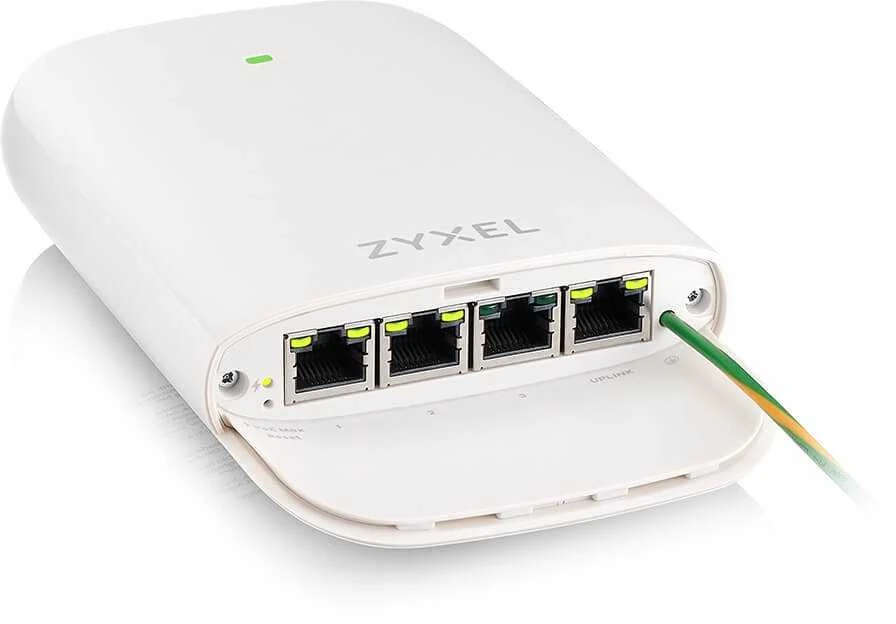 Šakotuvas Zyxel PoE12-3PD, 4x 1Gb prievado PoE plėtinys. 45 W PoE biudžetas, IP55 reitingas (lauke)