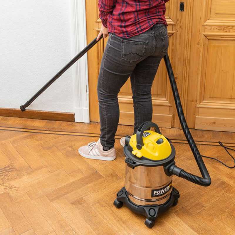 Powerplus POWX322 – šlapias/sausas dulkių siurblys 1 000 W