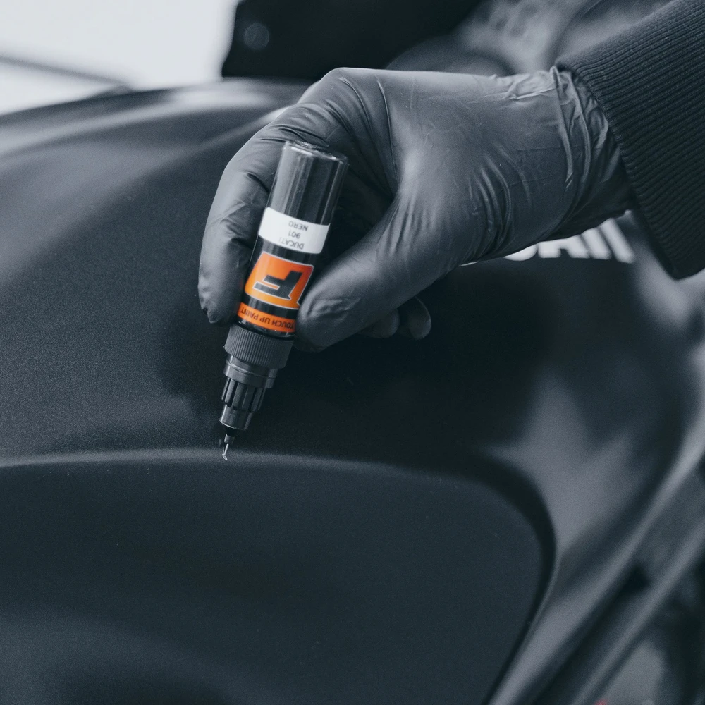 Firanto MERCEDES 9717 - PAPYRUSWEISS Dažų korektorius įbrėžimų taisymui + Lakas 15 ml (2000 -