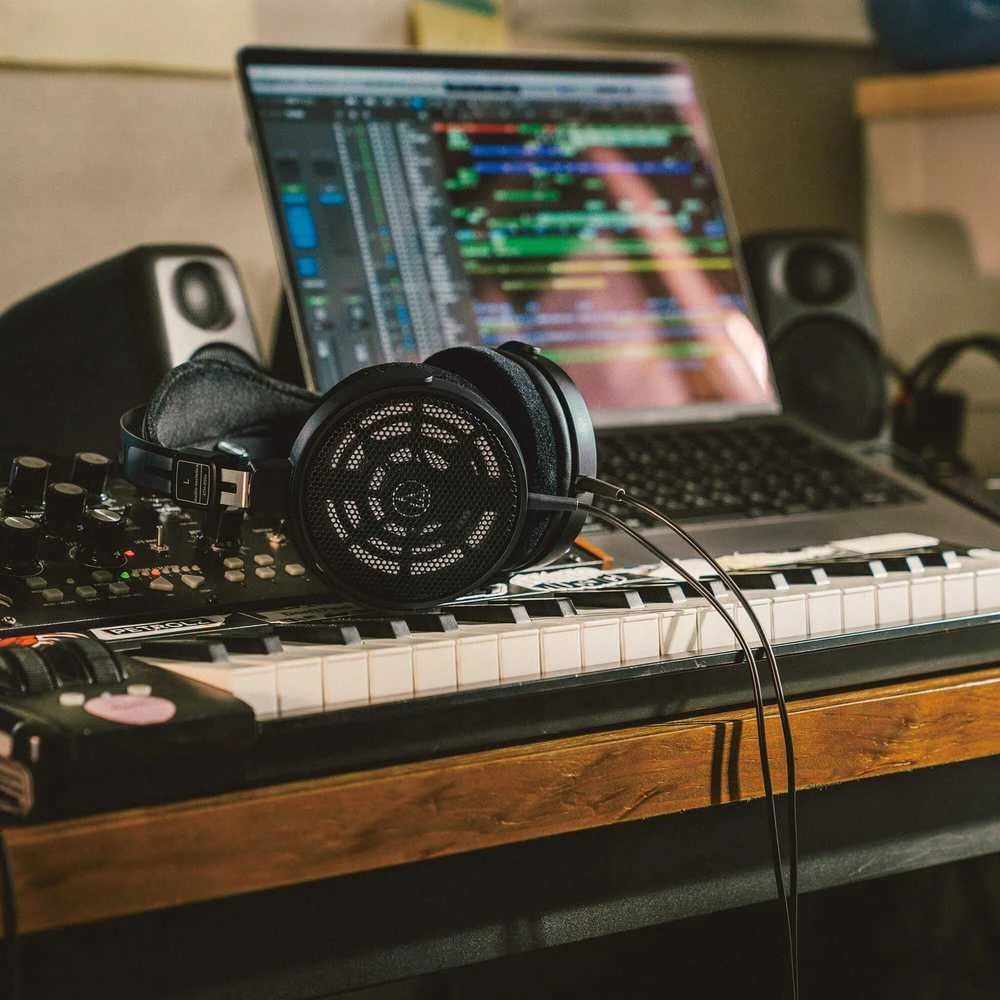 Ausinės Audio-Technica ATH-R30X