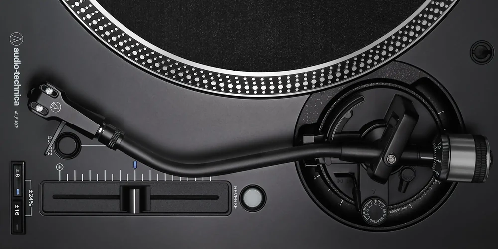 Profesionalus DJ patefonas Audio Technica AT-LP140XP, juodas