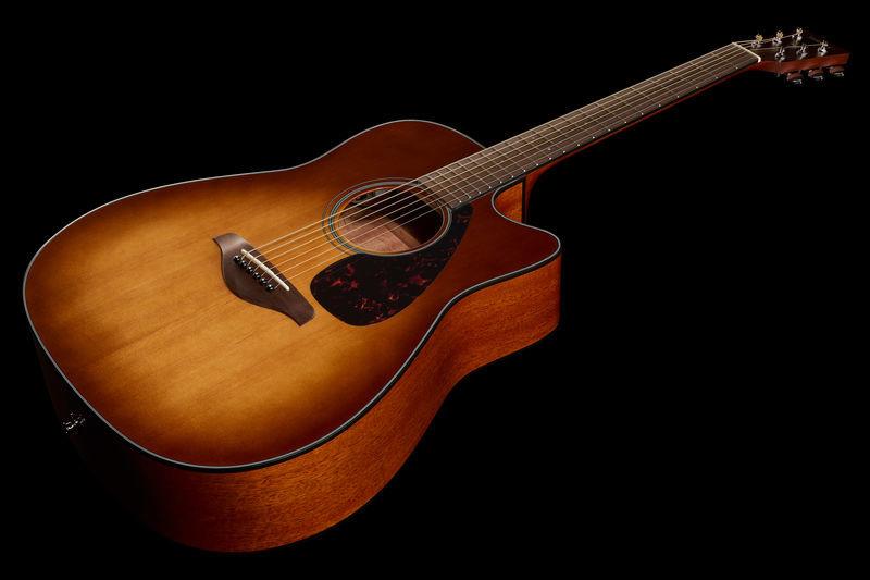 Elektro-akustinė gitara Yamaha FGX800C SDB