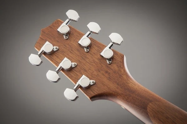 Elektroakustinė gitara Takamine GN20CE natūrali matinė