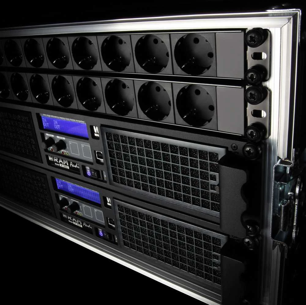 Elektros šakotuvas Adam Hall RACK PDU 8S