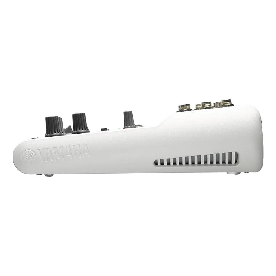Garso pultas Yamaha AG03