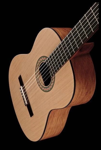 Klasikinė gitara Yamaha C40M 4/4