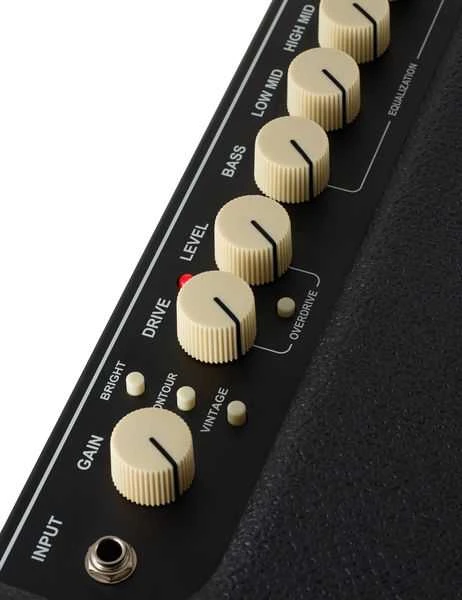 Kubas bosinei gitarai Fender Rumble 100