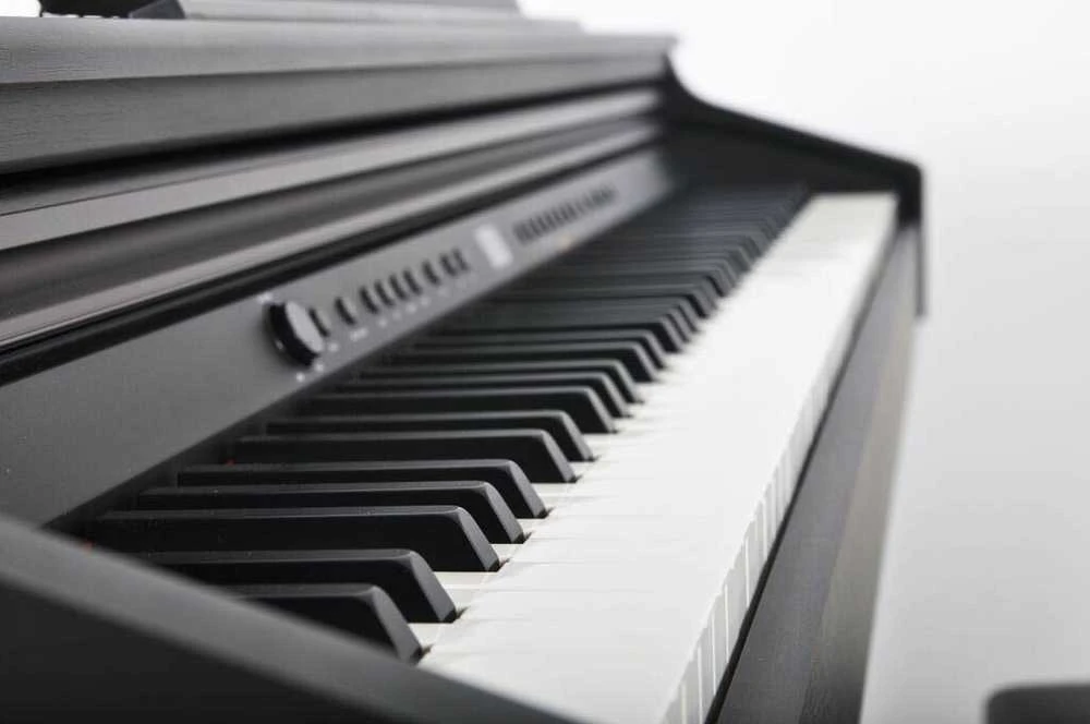Artesia DP-3+ 88-klavišų elektrinis pianinas, Juodas