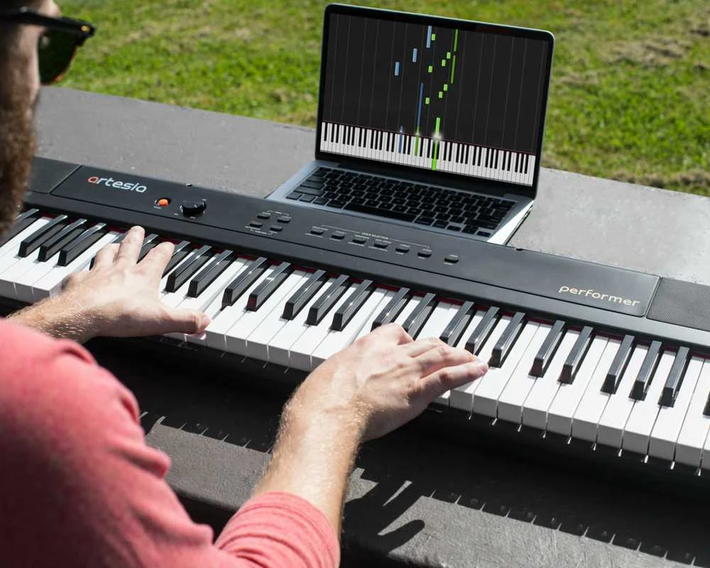 Artesia Performer 88-klavišų skaitmeninis pianinas, Juodas