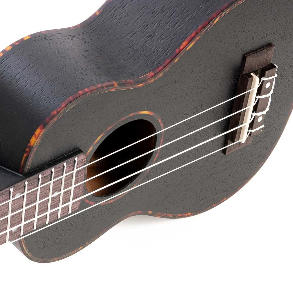 Tenorinė ukulelė Cascha Mahogany juoda HH 2305
