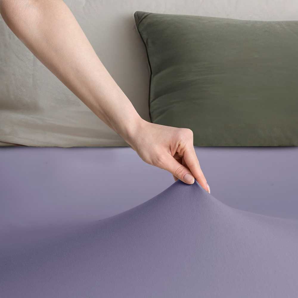 DecoKing Violetinė paklodė su guma Amber AmeliaHome 180–200 × 200 + 30 cm