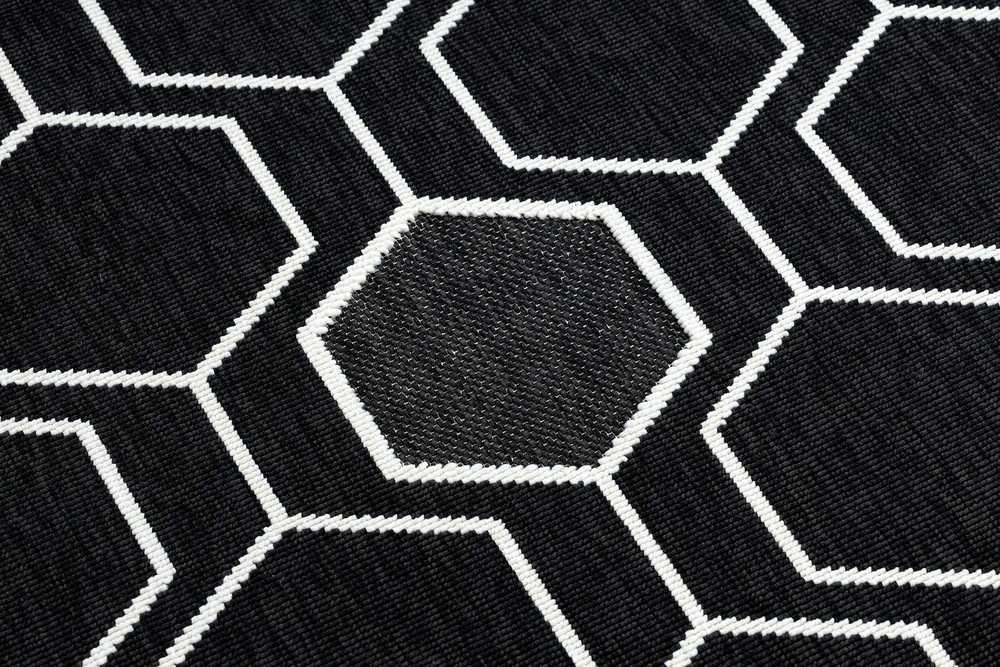 Dywan WINK HEXAGON spalva juoda 160x230 Hakano