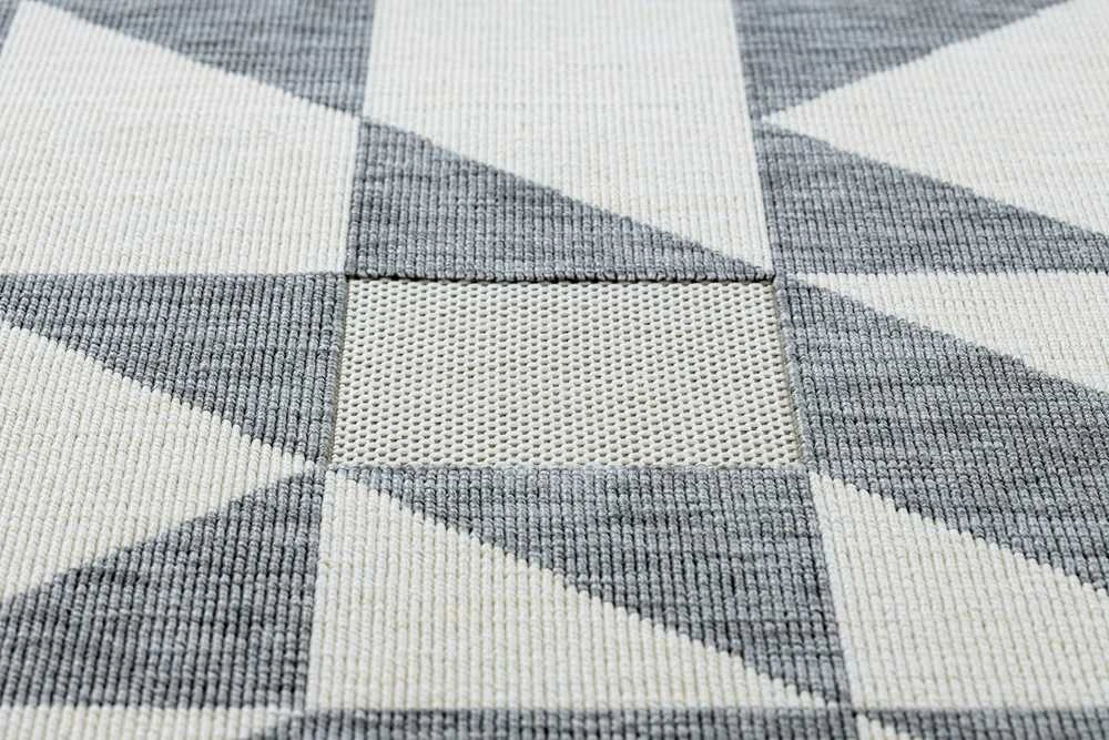 Rug WINK TRIANGLE color pilka 120x170 Hakano