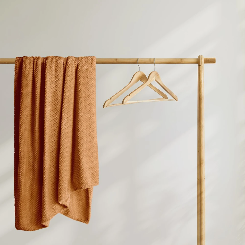 DecoKing Imbierinės spalvos antklodė 150 × 200 cm