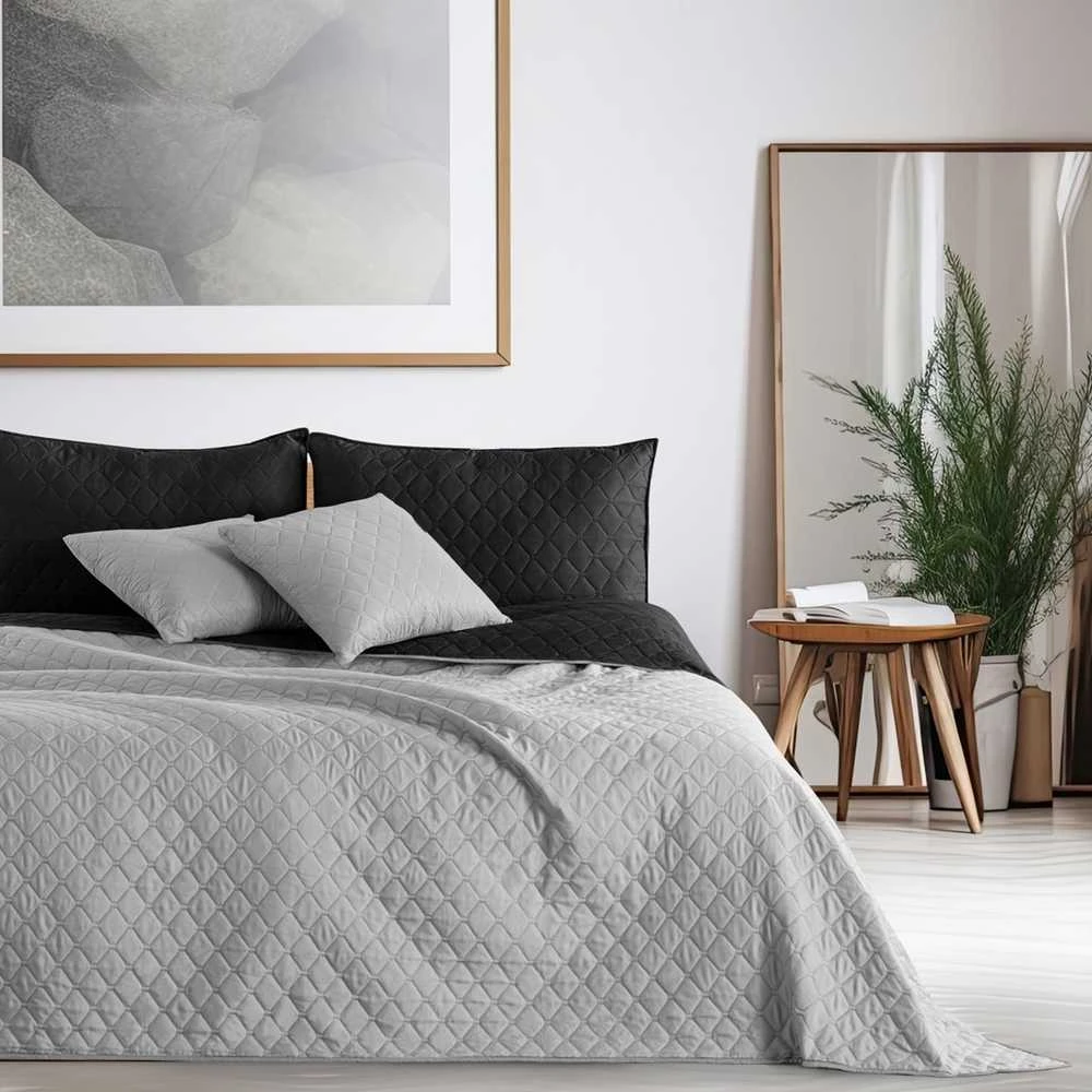 Lovatiesė DecoKing Axel, 200x220 cm, spalva: sidabro / juoda