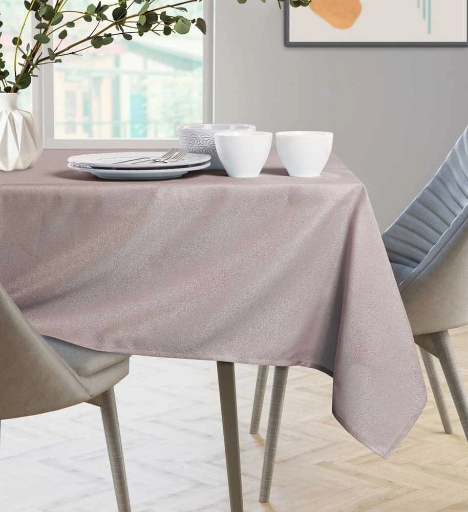 Staltiesė pudros rožinė AmeliaHome EMPIRE 150 x 350 cm