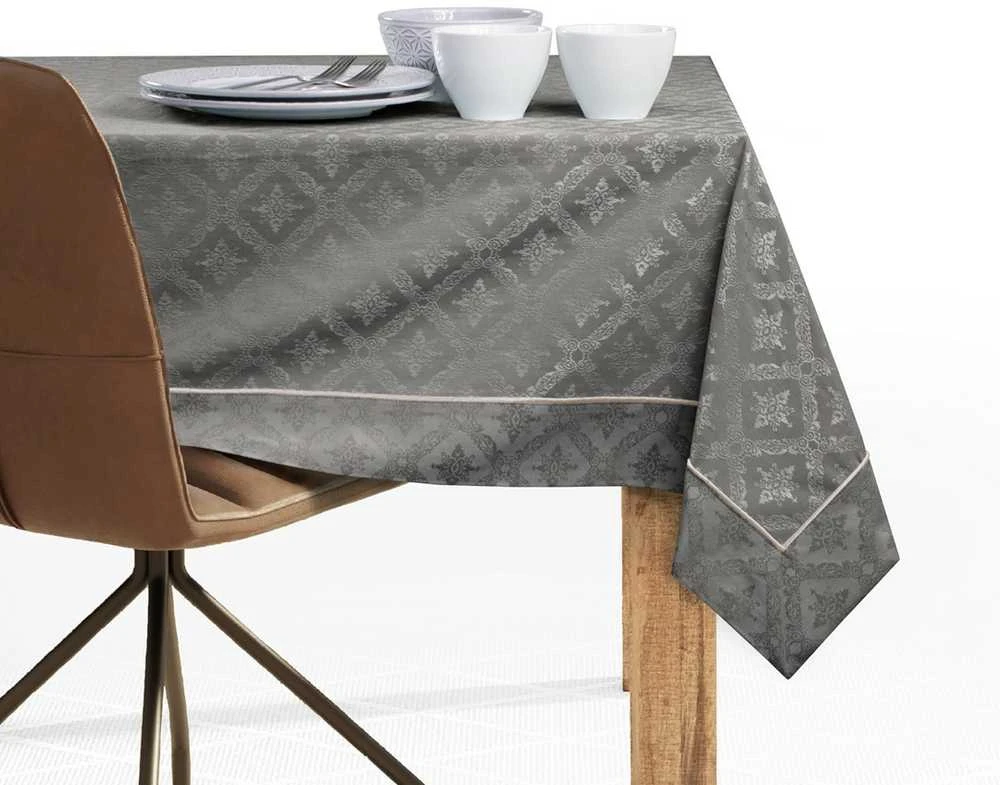 DecoKing Staltiesė 140×280 cm kakavinės spalvos MAYA