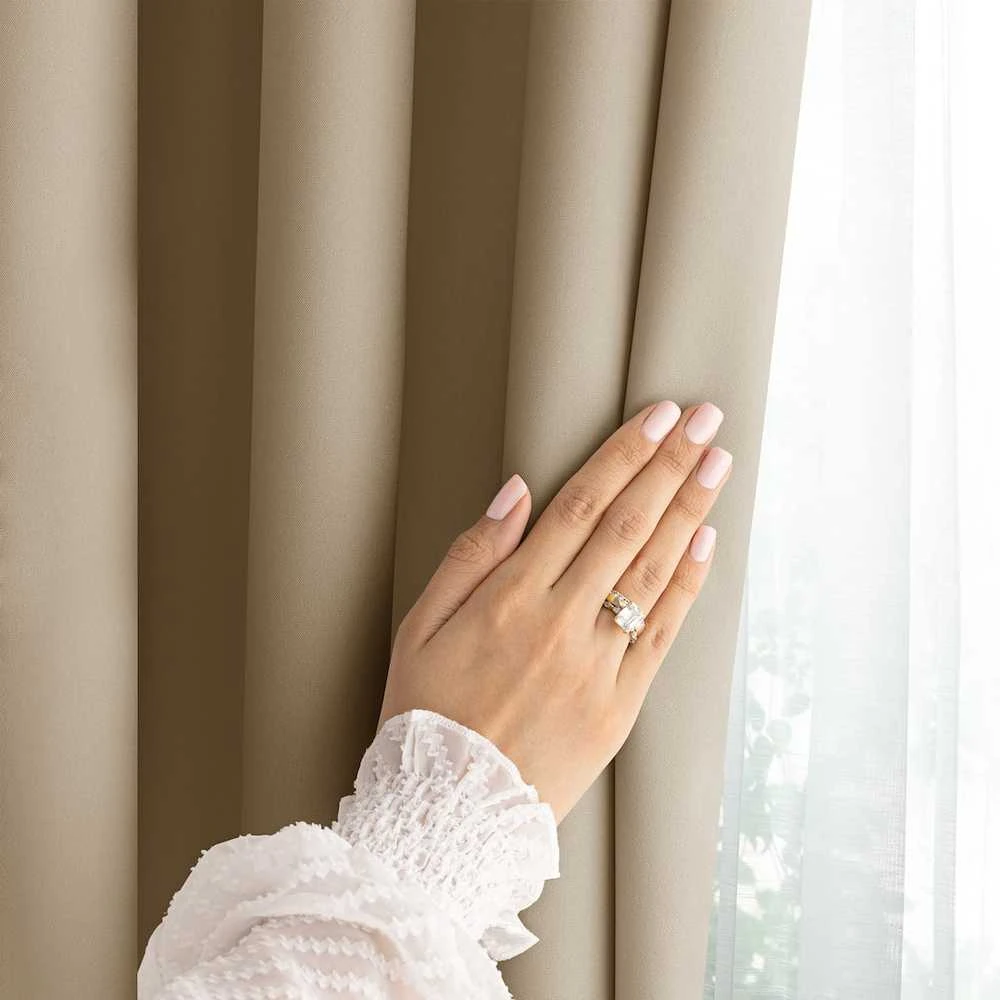 Užuolaida RES OXFORD CARLI TAB BEIGE 140X250 1PC