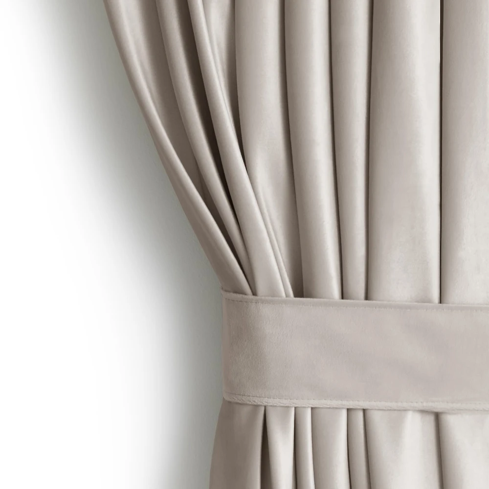 RESTILO VELVET curtain — warm beige, plain and glamorous, tie-back sash, glamour style, multifunctional tape, material: velvet, 140 x 230 cm