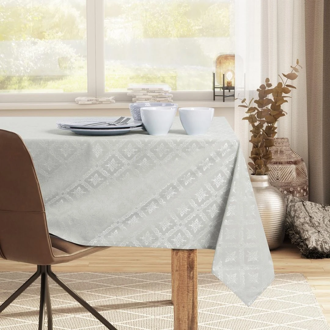 DecoKing Staltiesė 140×220 smėlio spalvos DK MAYA HMD