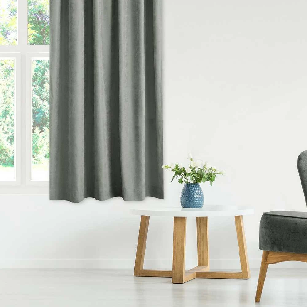 Homede Užuolaidos 280×300 iš čenilo pilkos spalvos