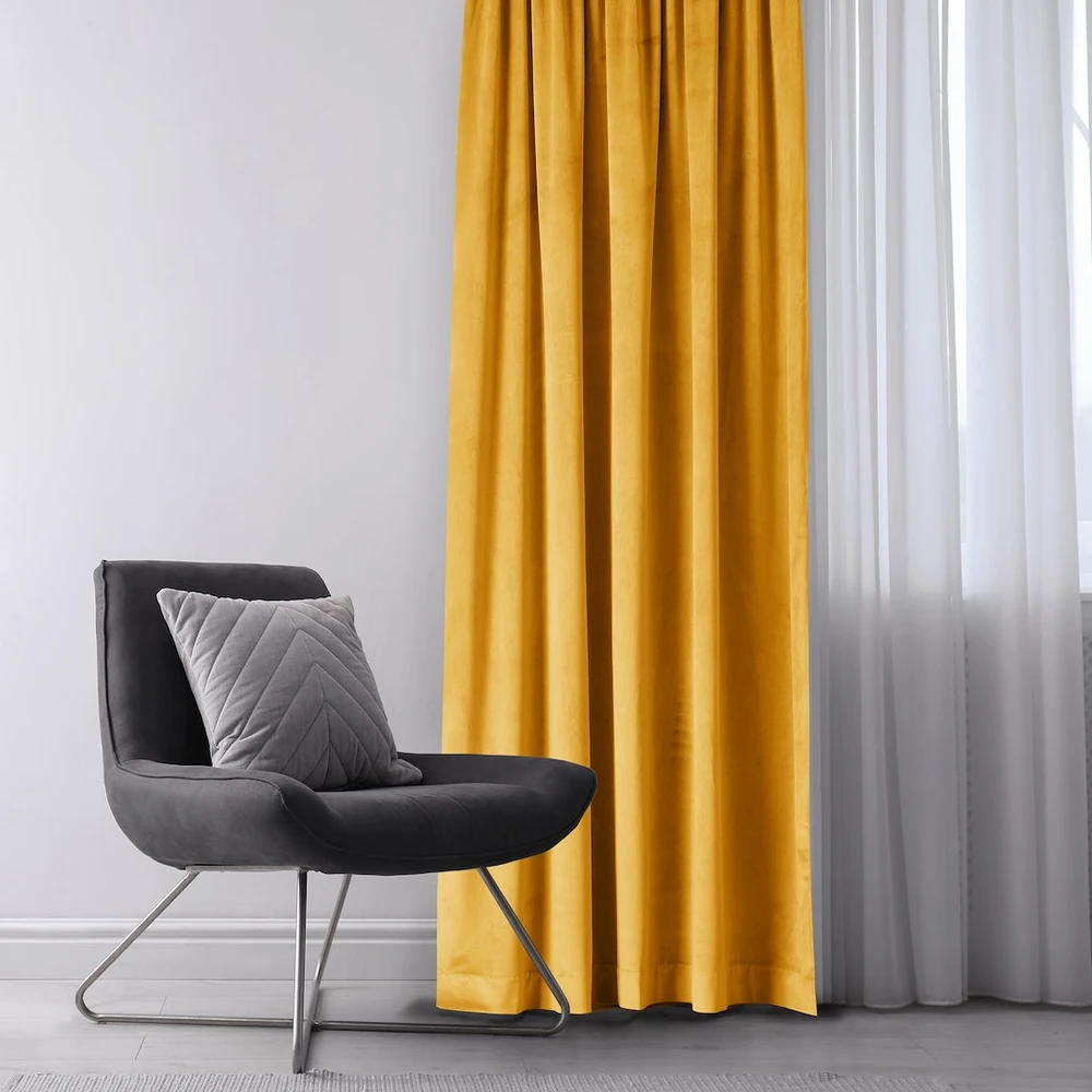 Naktinė užuolaida su žiedais AmeliaHome VELVET 140X270 cm, 1 vnt., spalva: garstyčių