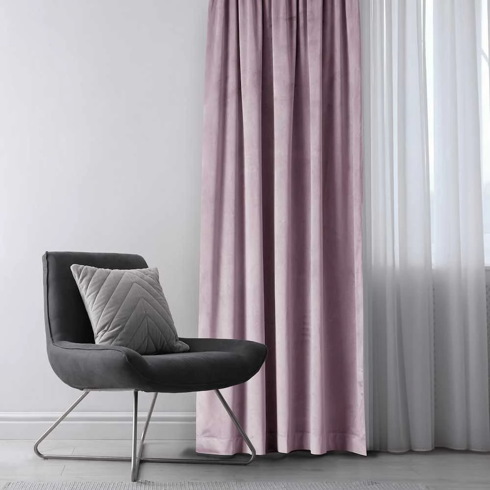 Naktinė užuolaida su žiedais AmeliaHome VELVET 140X245 cm, 1 vnt., spalva: rožinė