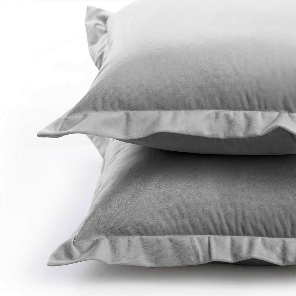 RESTILO poszewka dekoracyjna VELVET spalva pilka styl glamour typ materiału velvet 45x45