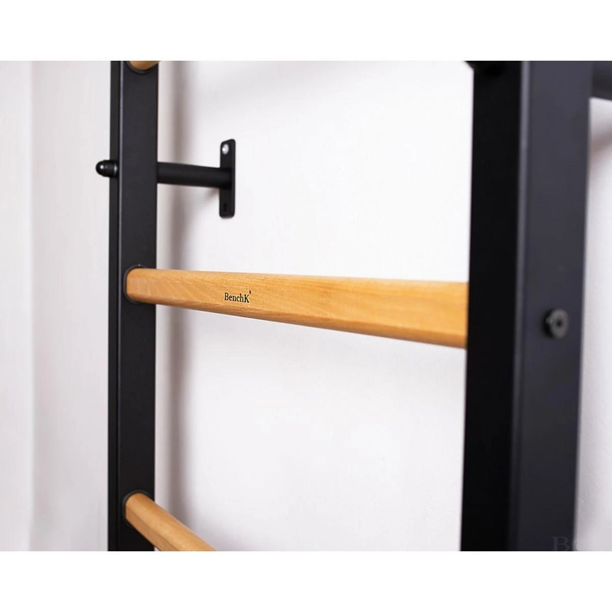 Medinė-metalinė gimnastikos kopėčia BenchK 221B