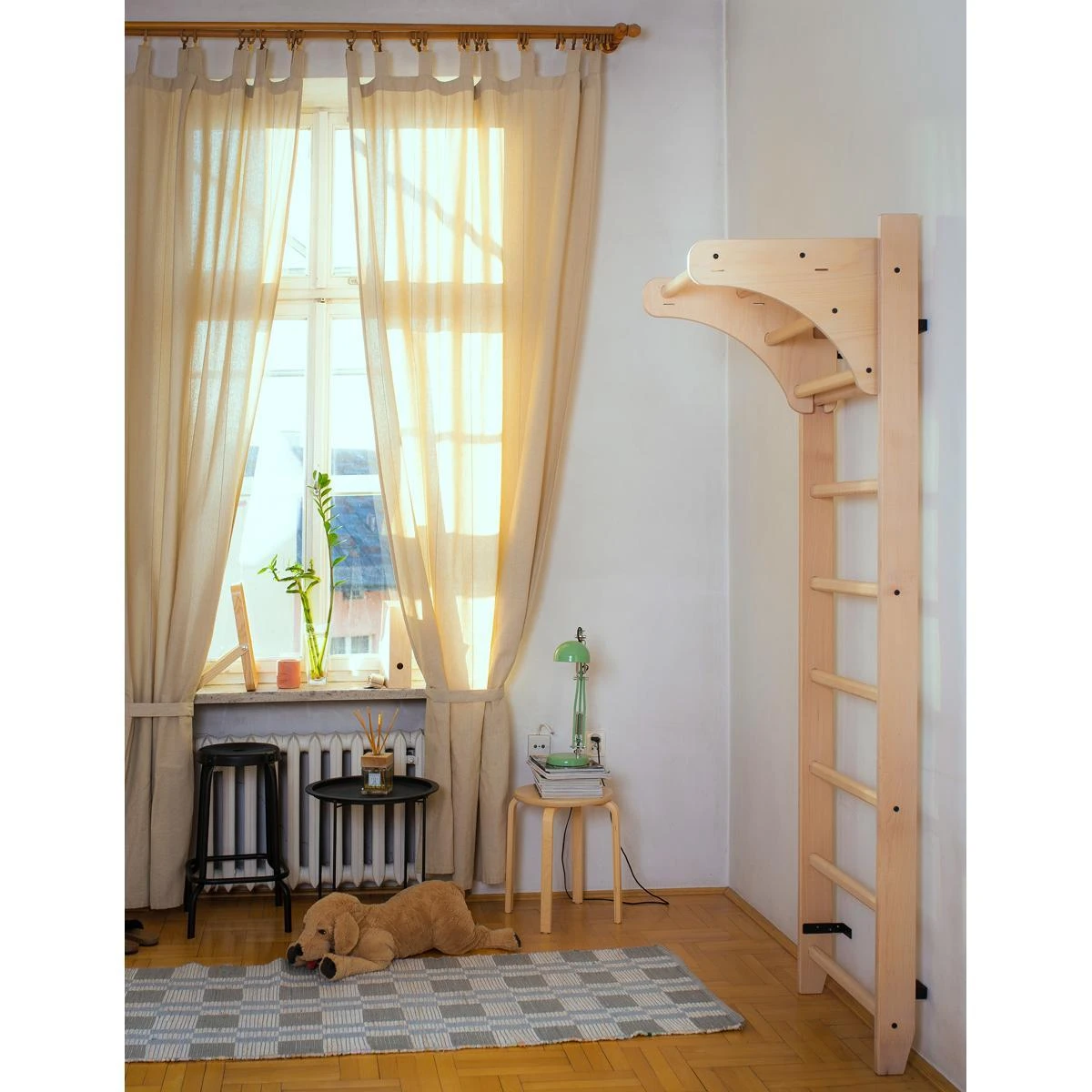 Gimnastikos sienelė su prisitraukimų skersiniu BenchK 111