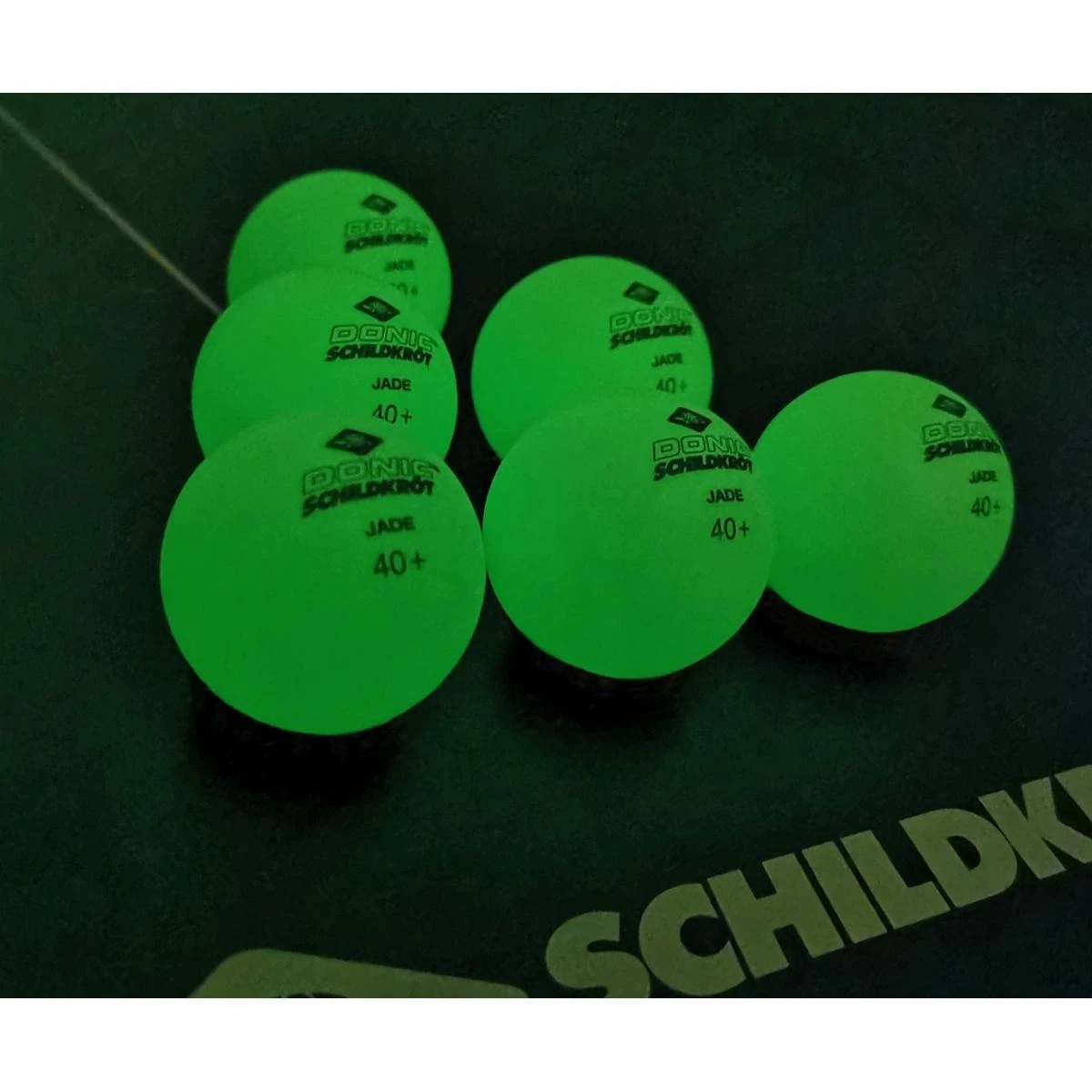 Stalo teniso kamuoliukai DONIC P40+ Glow