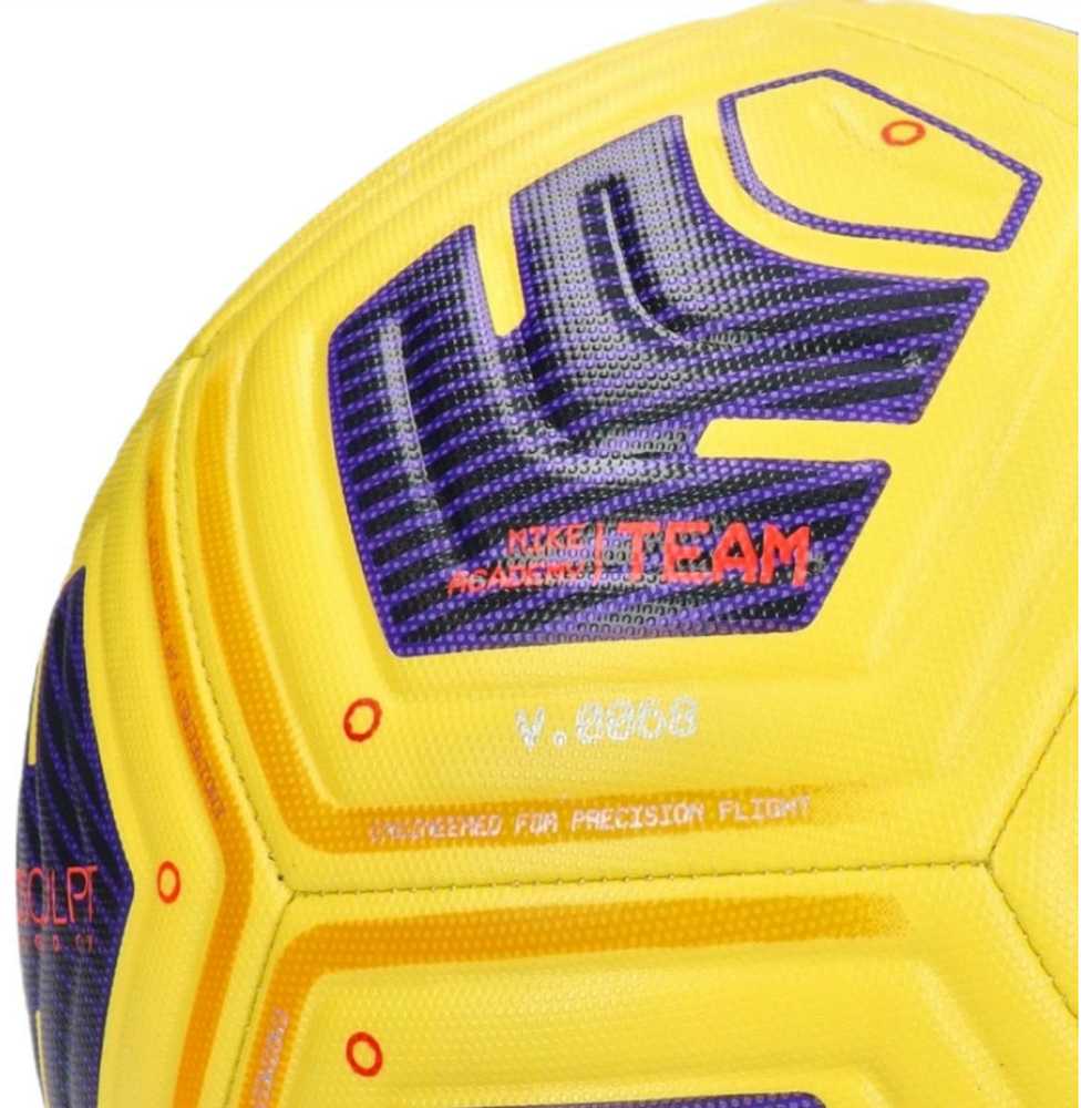 Futbolo kamuolys Nike Academy Team dydis 5 - Geltonas