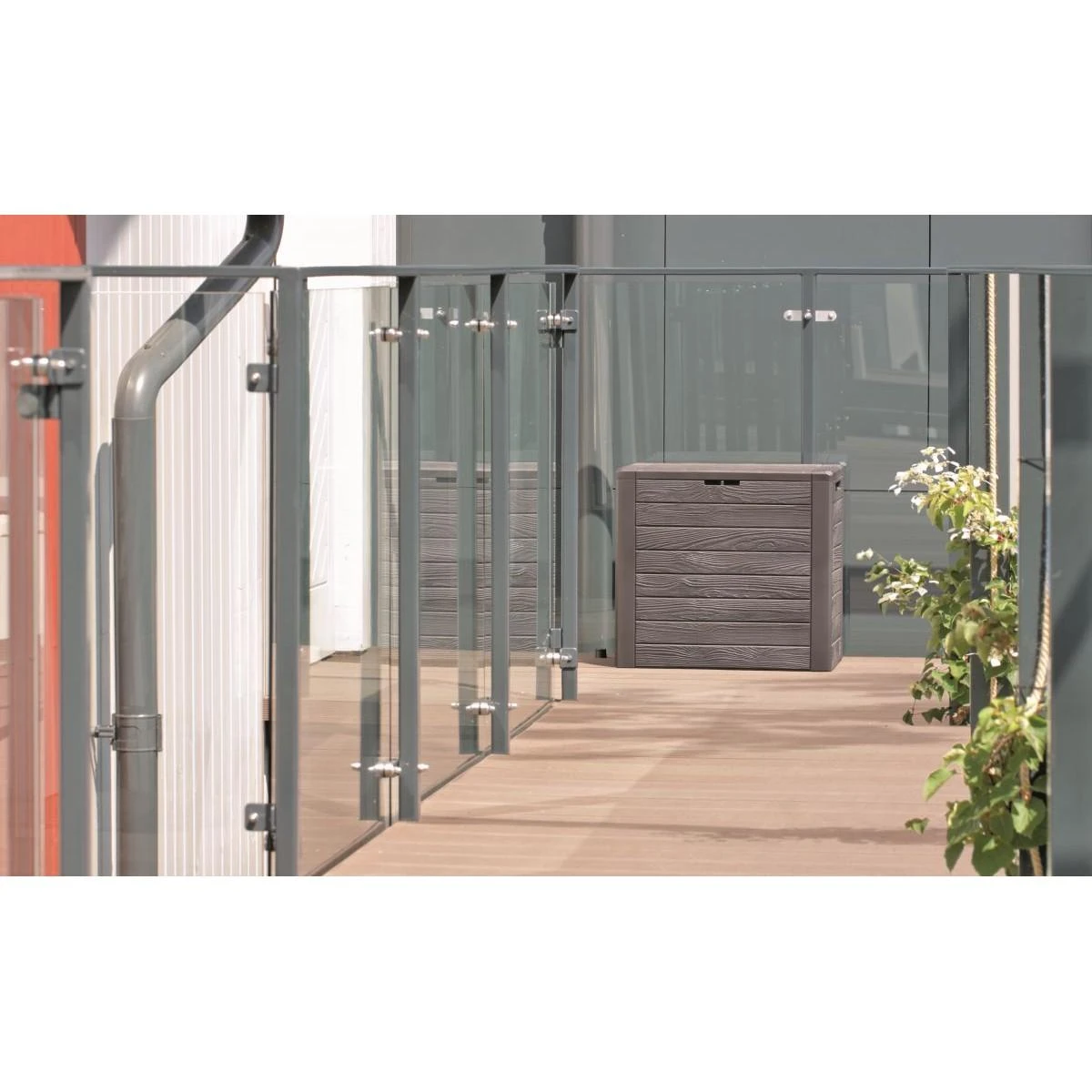 Prosperplast Sodo dėžė 140L ruda Woodebox