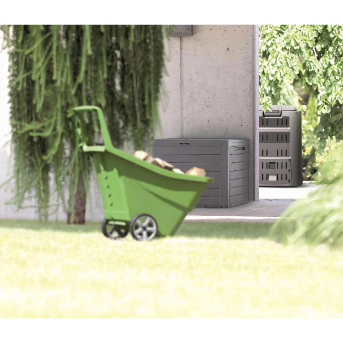 „Prosperplast“ sodo dėžė „WoodeBox“ 280 l – antracitas Sourcing