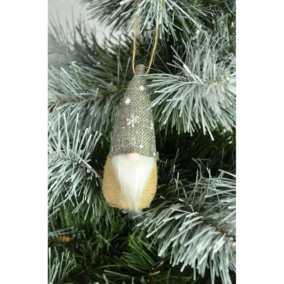 Saska Garden pilkas bumbulas su nykštuku 11 cm