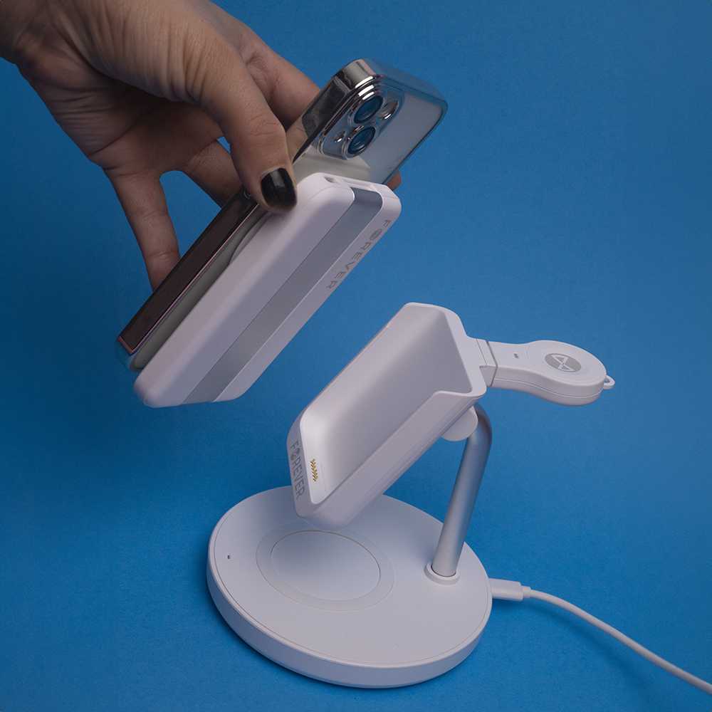 Forever MACS-100 magnetinis belaidis įkroviklis su power bank baltos spalvos 5in1