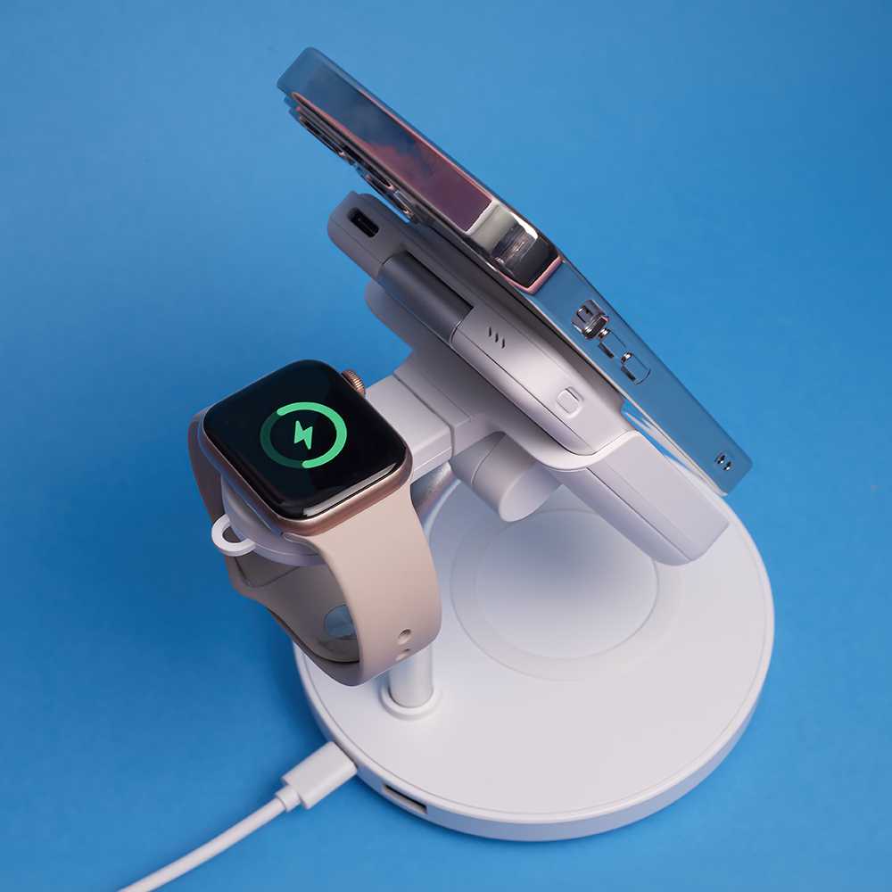 Forever MACS-100 magnetinis belaidis įkroviklis su power bank baltos spalvos 5in1