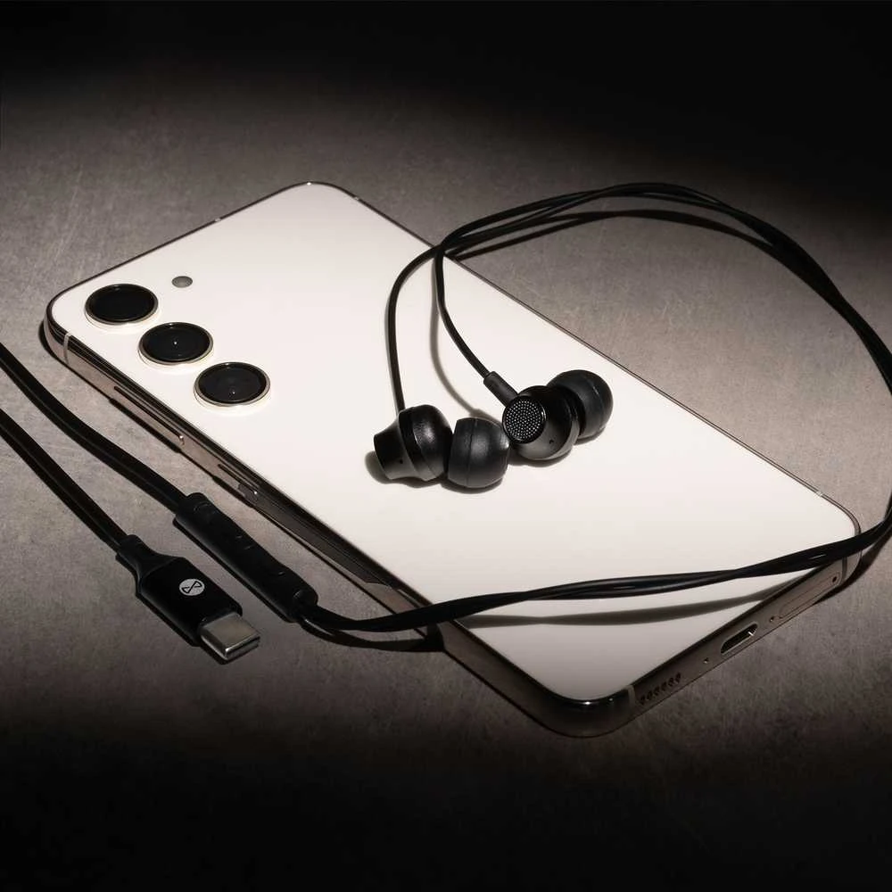 Forever EP-02 juodos ausinės su USB-C jungtimi