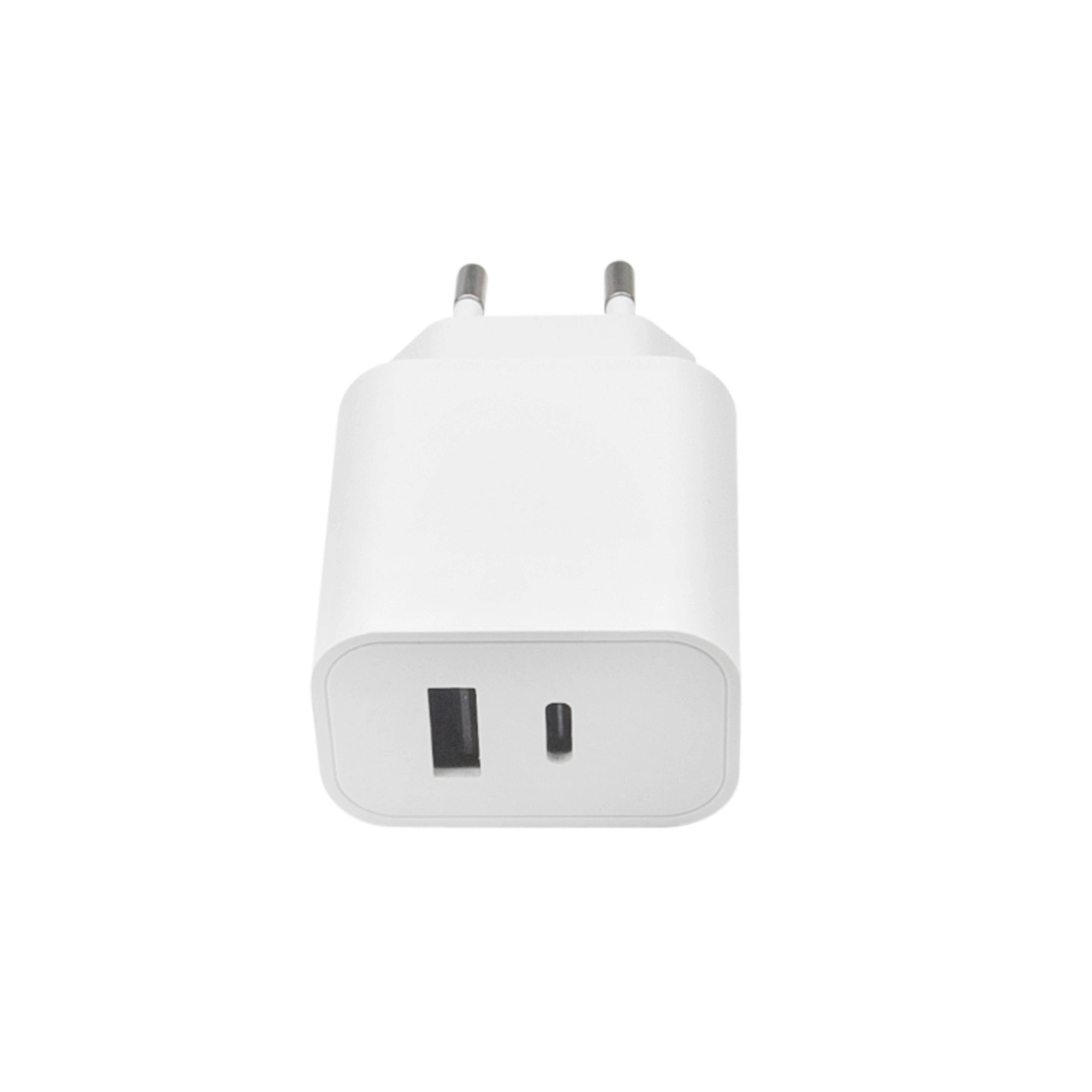 Maxlife MXTC-06 PD QC įkroviklis 1x USB-C 1x USB 20W baltas