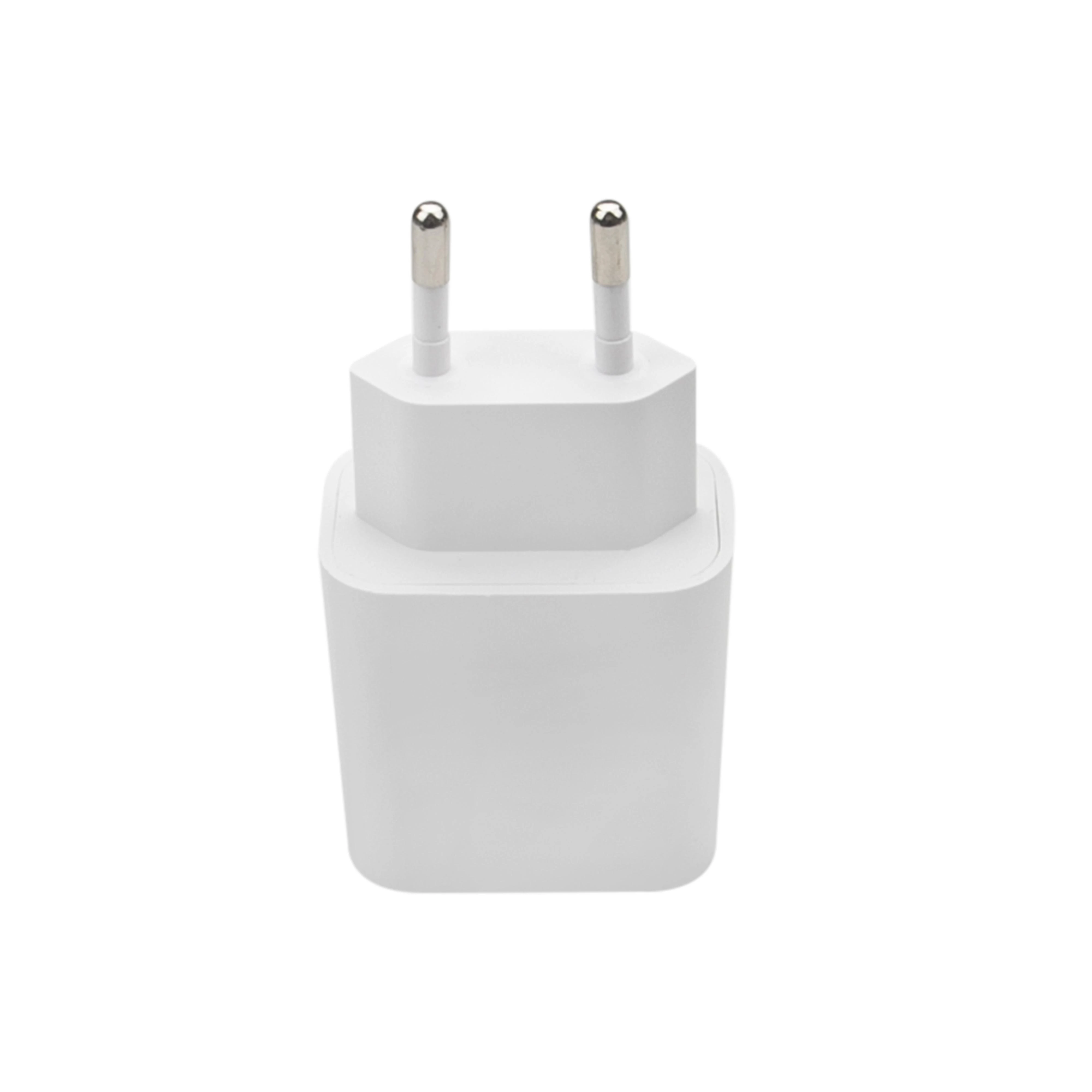 Maxlife MXTC-06 PD QC įkroviklis 1x USB-C 1x USB 20W baltas
