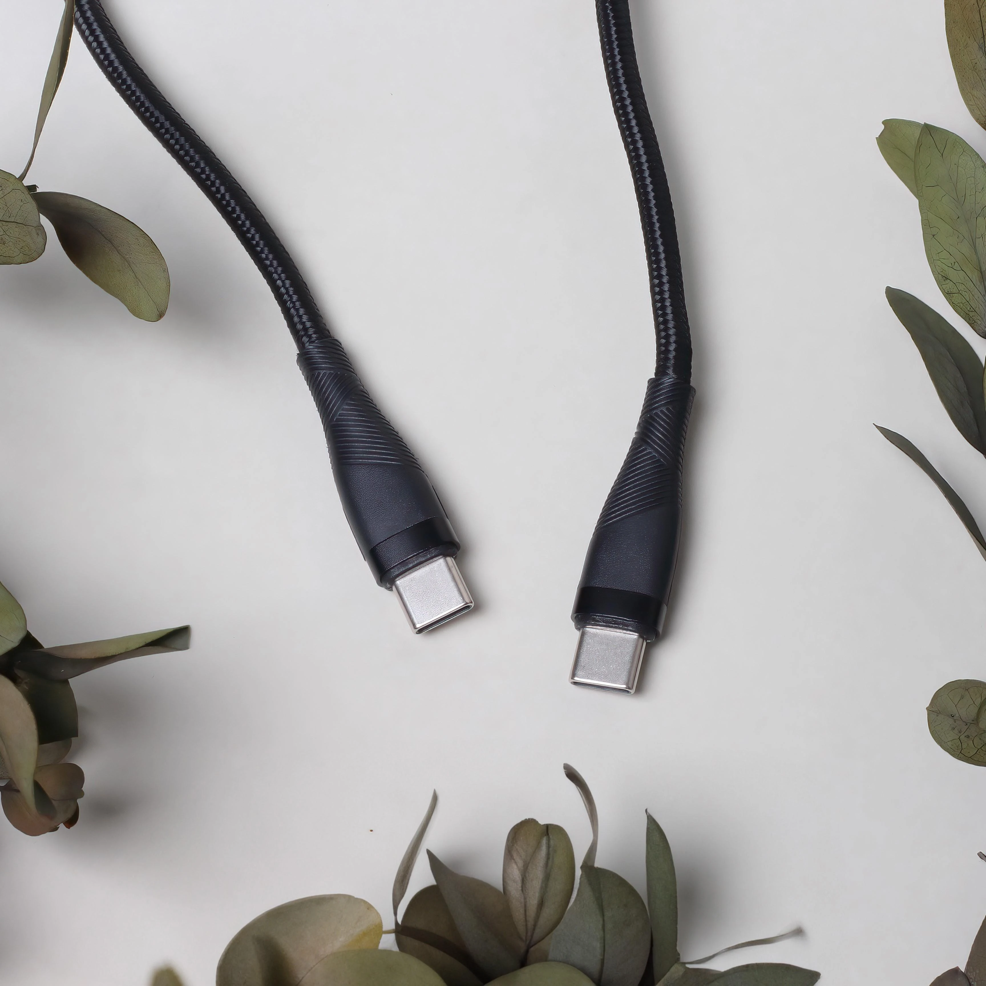 Maxlife MXUC-08 laidas USB-C – USB-C 1,0 m 60W juodas nailoninis