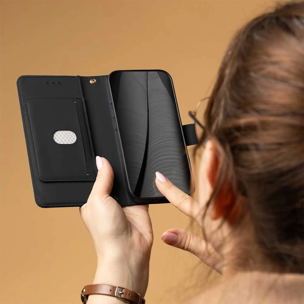 TFO Telforceone „Smart Triangle“ dėklas, skirtas „iPhone 17 Pro Max 6,9“; juodas