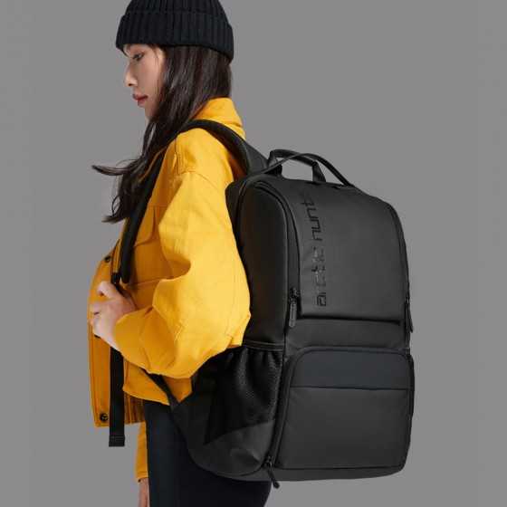 15,6 " Kuprinė nešiojamam kopiuteriui Arctic Hunter B00532 - Juoda