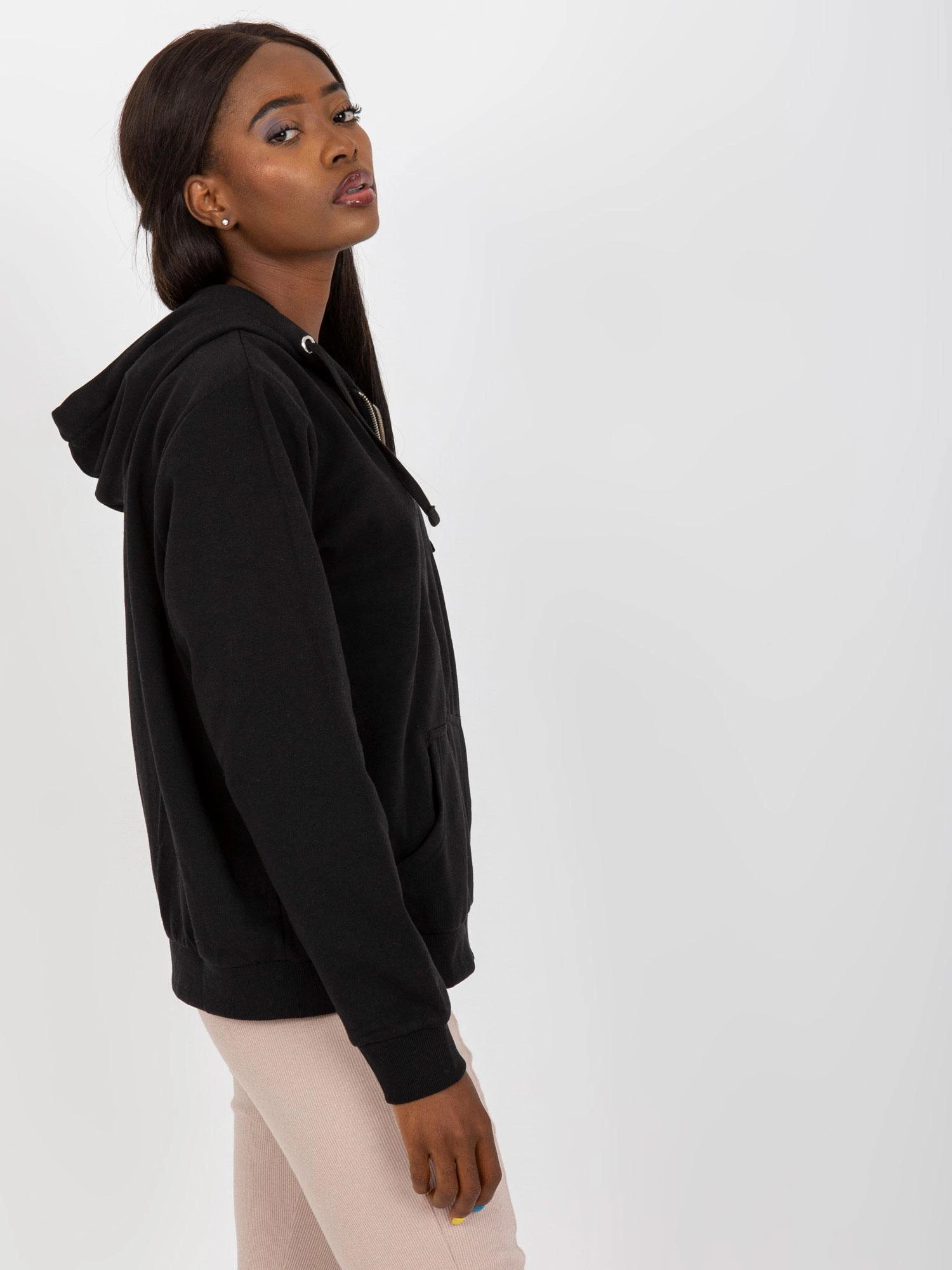 Basic Feel Good Megztinis-B-002.72-juodas
