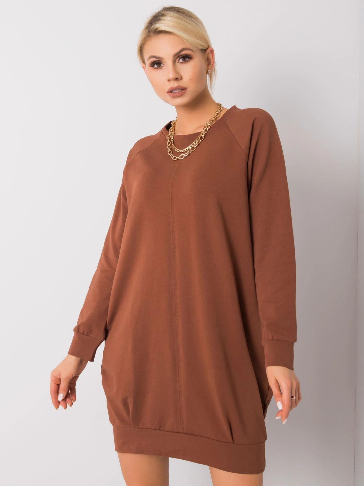 Basic Feel Good Suknelė-RV-TU-5184.93P-tamsiai ruda