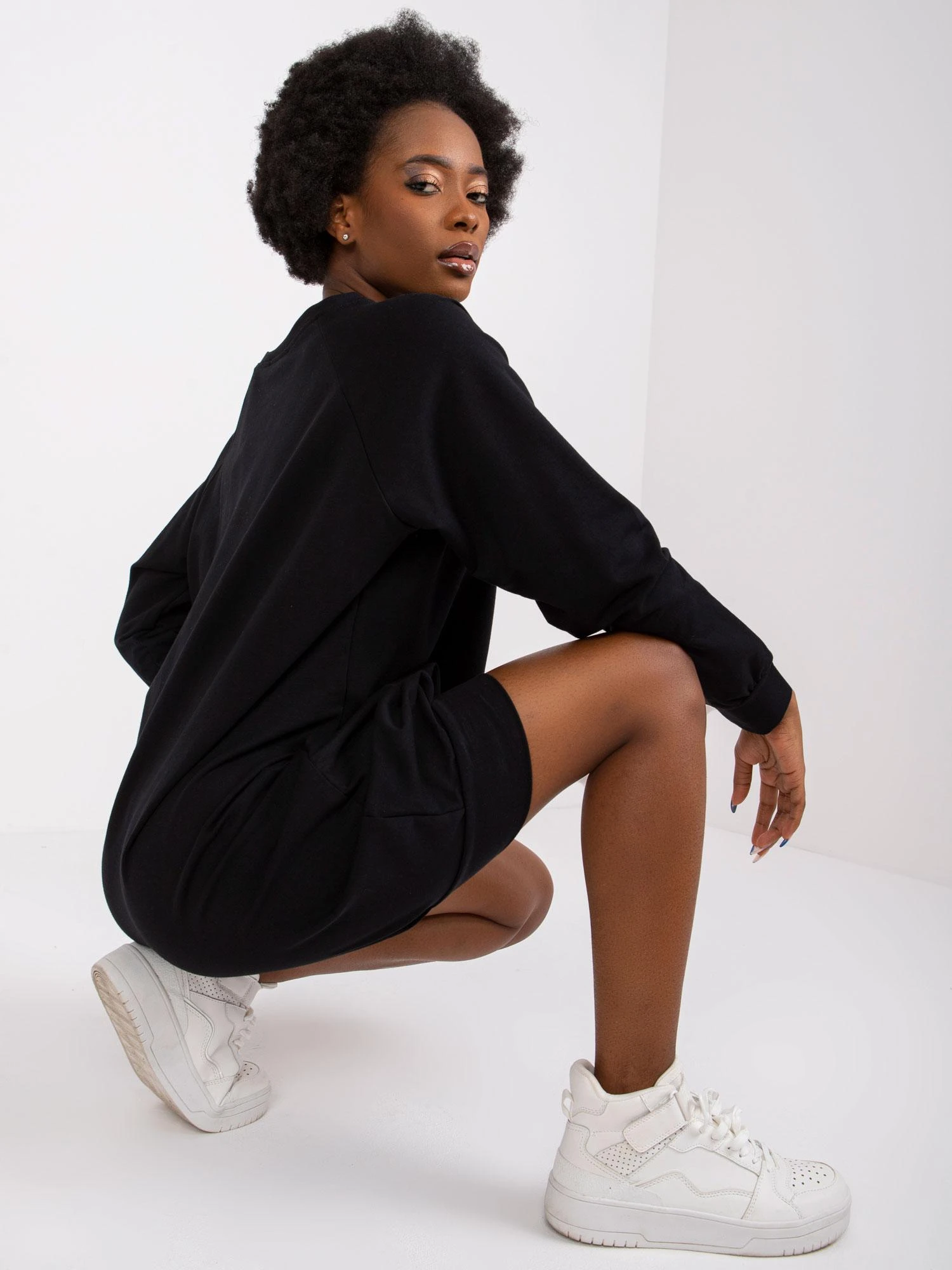 Basic Feel Good Suknelė-RV-TU-5184.93P-juoda