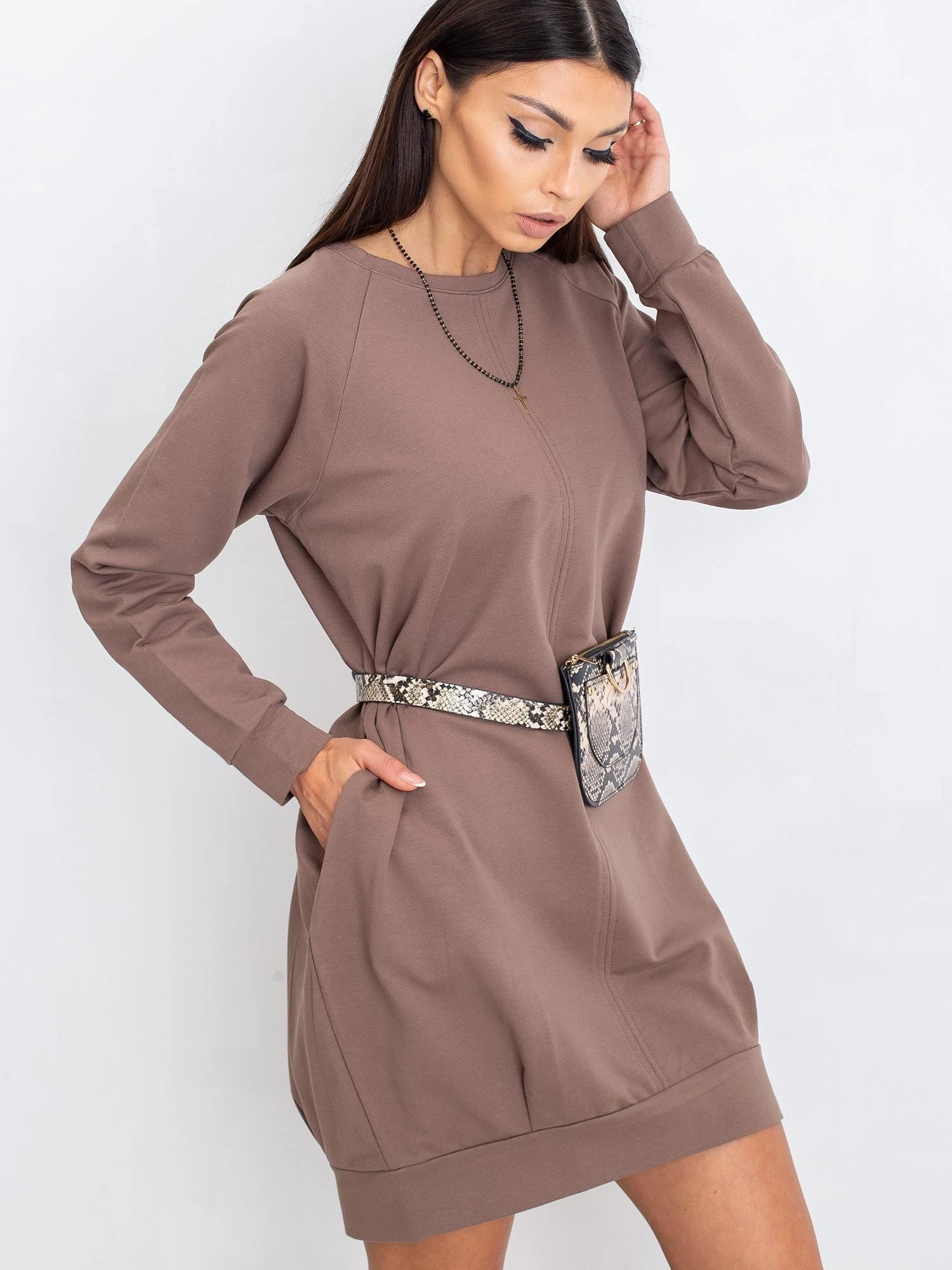 Basic Feel Good Suknelė-RV-TU-5184.93P-ruda