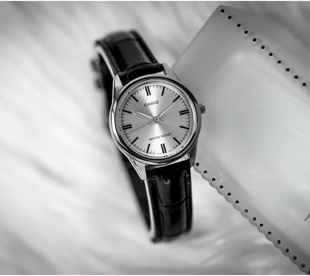 Casio Collection moteriškas laikrodis LTP-V005L- 7A (zd582g) + BOX